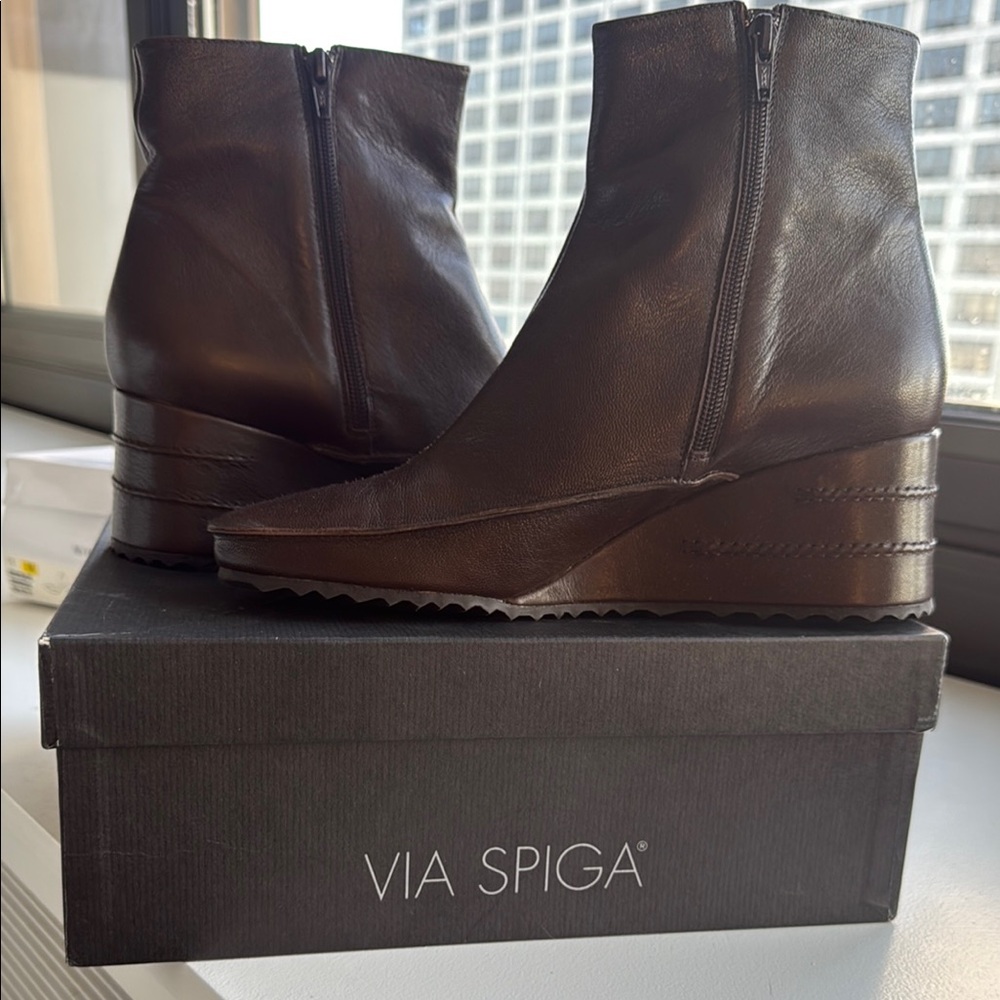 Via Spiga Women's Brown Leather Ankle Boots